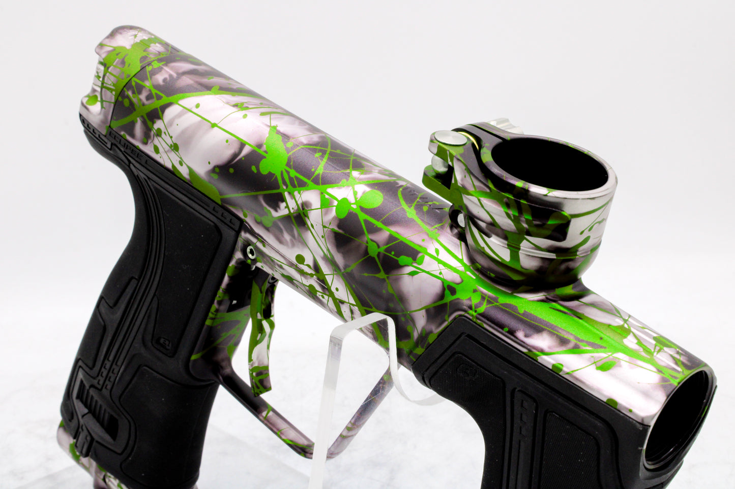 CS3 Pro - Green Splatter