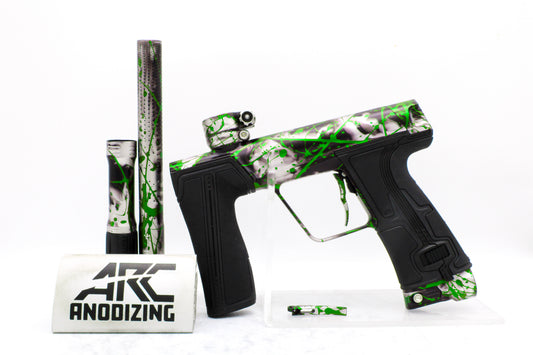 CS3 Pro - Green Splatter